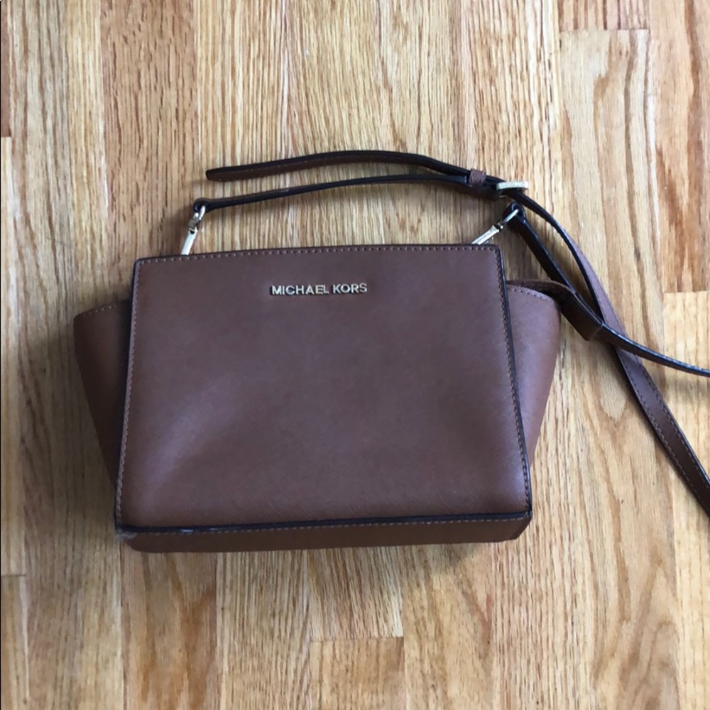 Michael Kohrs everyday brown purse